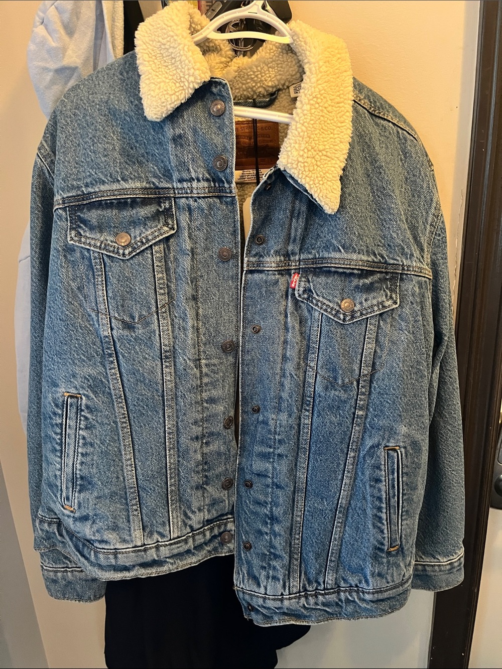 Levi's Light Blue Denim Jacket with Cream Sherpa Collar